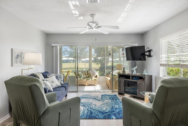 Building Photo - Seasonal Short-Term 2 Bedroom 2 Bathroom Villa at Augusta Villas in Plantation!