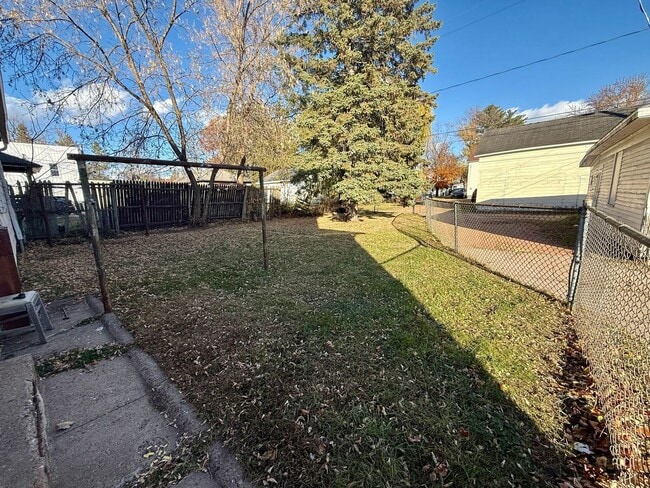 Building Photo - 111 N 3rd Ave