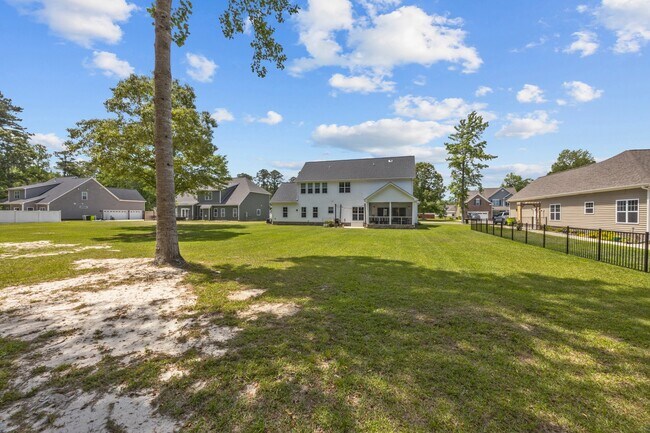 Building Photo - 3506 Sir James Ln