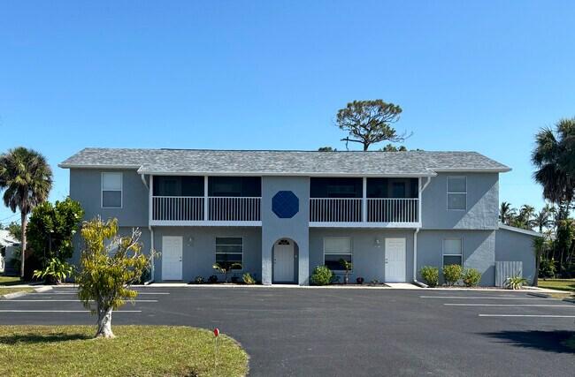 Building Photo - 13413 Pine Needle Ln