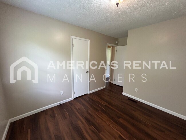 Building Photo - MOVE IN SPECIAL!!! - Home for rent in Pinson! Available to View Now! Sign a 13-month lease by 7/3...