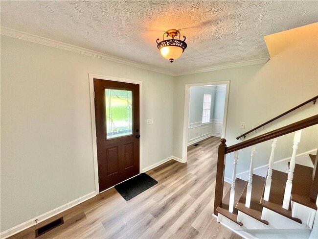 Building Photo - 93 Radford Cir SW