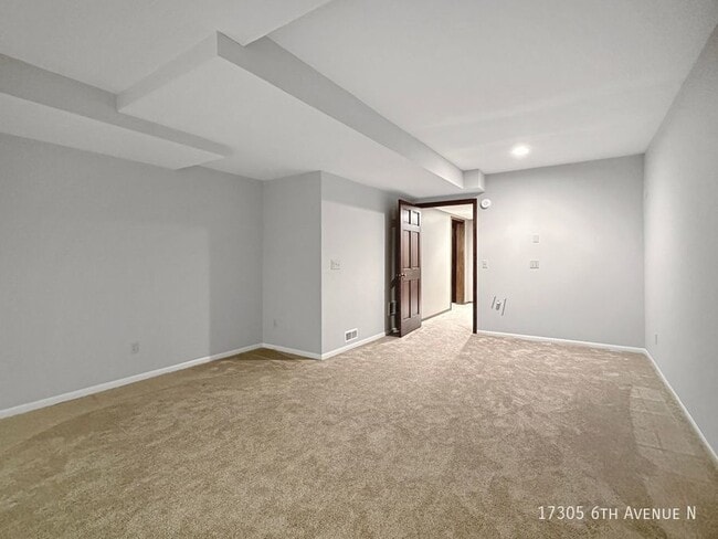 Building Photo - 17305 6th Ave N