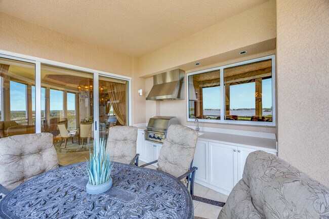 Building Photo - 4931 Bonita Bay Blvd