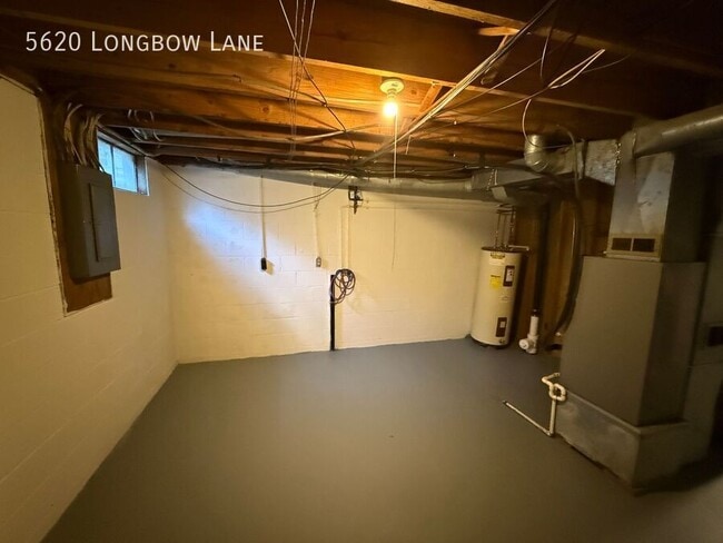 Building Photo - 5620 Longbow Ln