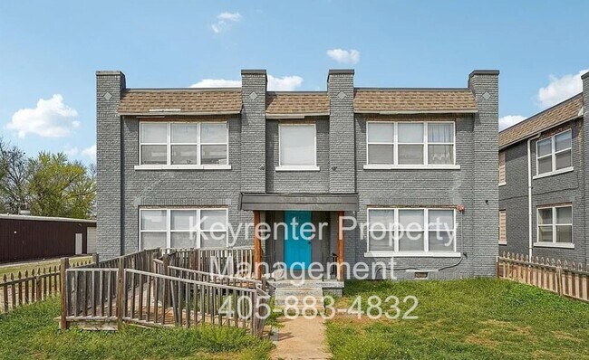 Building Photo - ACCEPTS HOUSING VOUCHERS - Bright & Stylish 2-Bedroom Close to the Plaza District