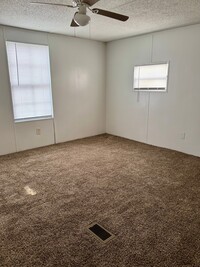 Building Photo - 189 Cedar Hill Dr