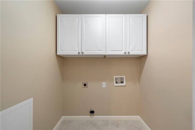 Building Photo - 4176 Stilesboro Rd NW