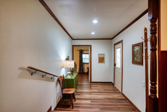 Building Photo - 201 White Dr