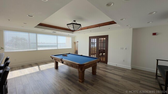 Building Photo - 1801 N Flagler Dr