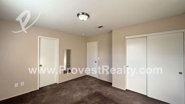 Building Photo - 21119 Little Beaver Rd