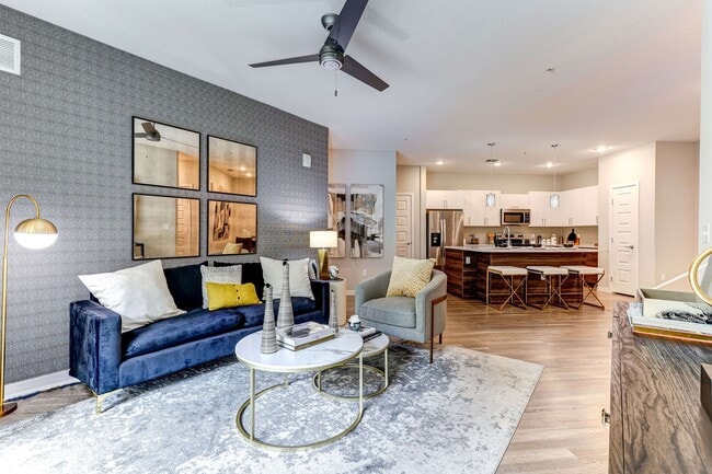 Building Photo - Cortland on Orange