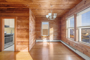Building Photo - 311 Wood St