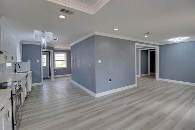 Building Photo - 9126 Troulon Dr