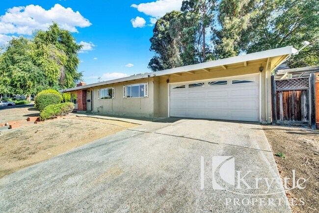 Building Photo - Updated Vallejo Home with Large Yard and 2-Car Garage