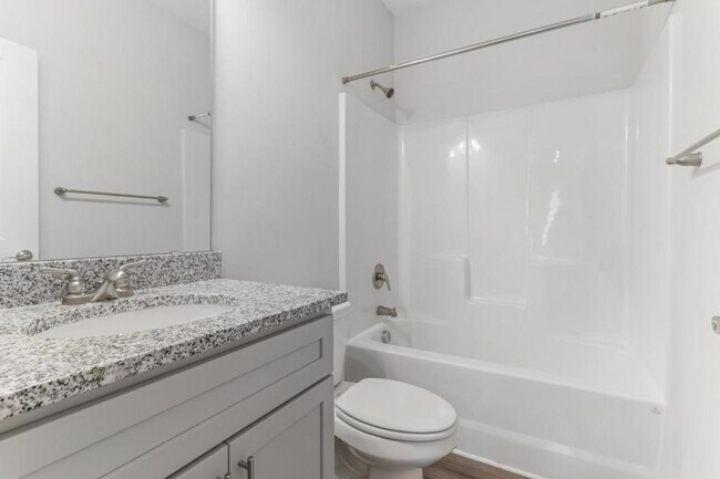 Building Photo - 2319 Davenport Ct