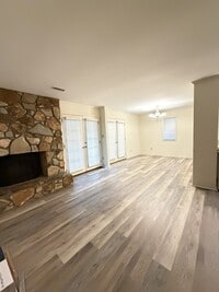 Building Photo - 3263 Carlyle Dr NW