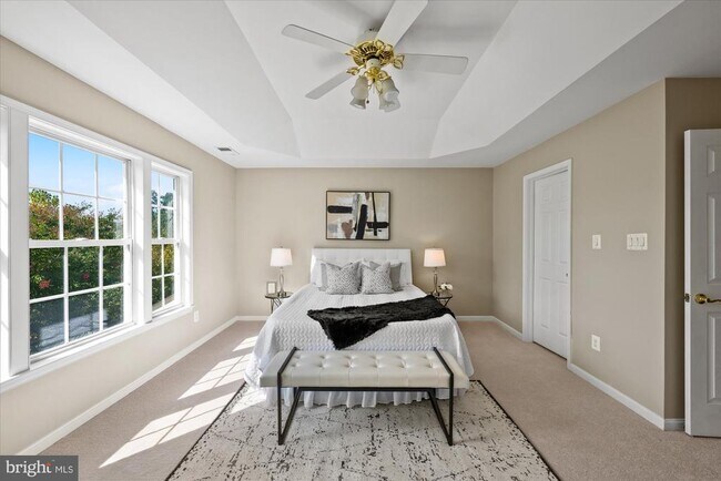 Building Photo - 13438 Burrough Farm Dr
