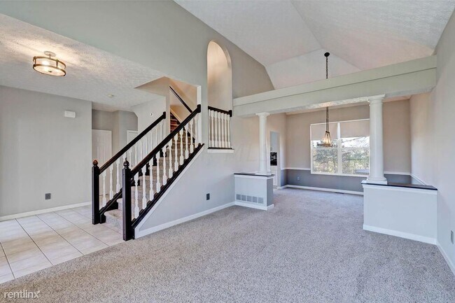 Building Photo - 4 br, 4 bath House - 6704 Wisteria Cir