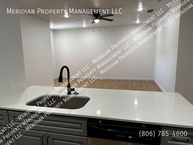 Building Photo - 5802 Urbana Pl
