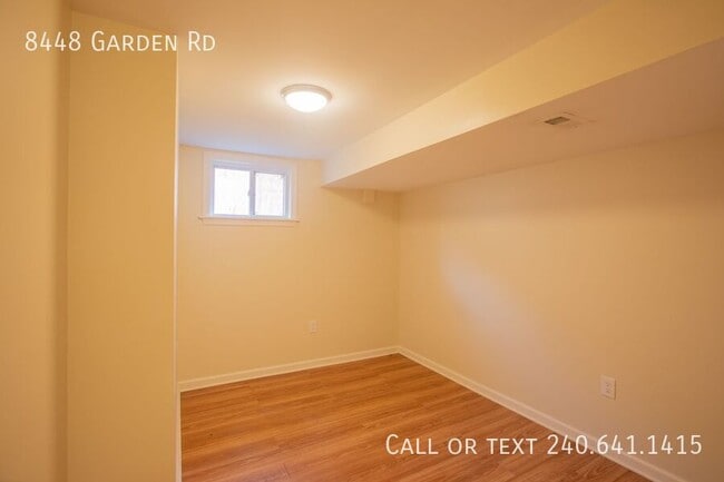 Building Photo - 8448 Garden Rd