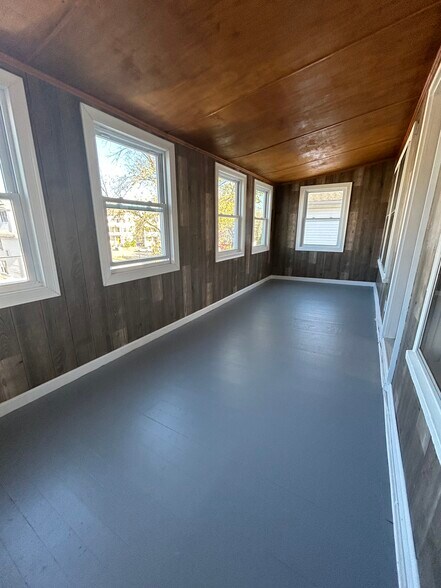 Building Photo - 70 Unity Ave