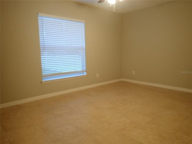 Building Photo - 11200 Chalet Ave