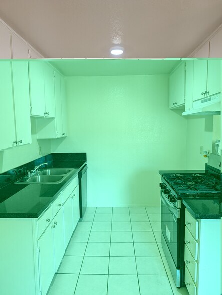 Building Photo - 6552 Westpark Pl