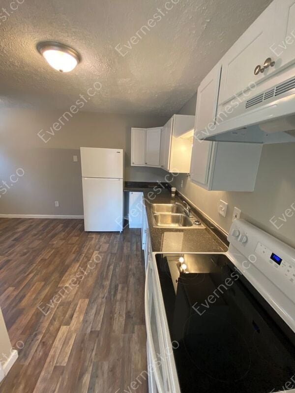 Building Photo - 2787 Wedge St