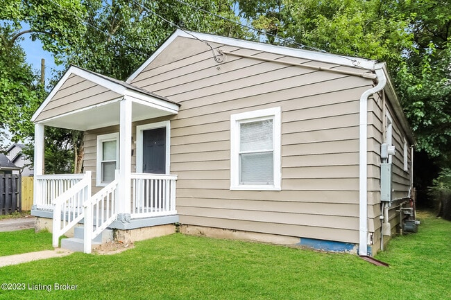 Building Photo - 4144 Sunset Ave