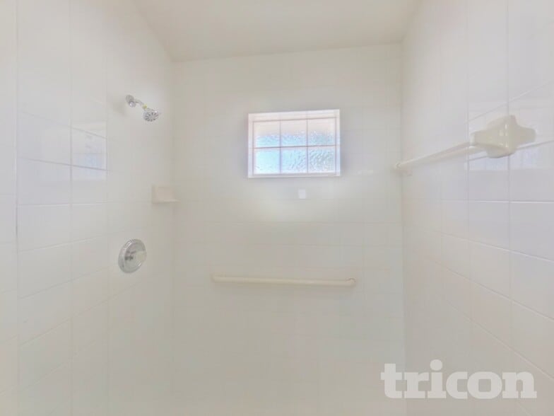 Building Photo - 10418 Reagans Run Dr