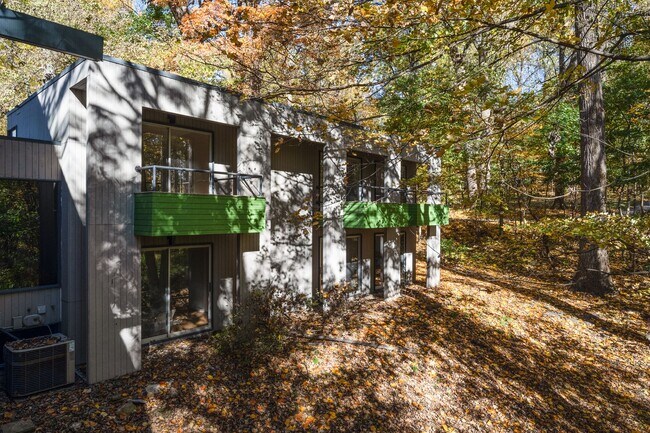 Building Photo - A Unique Opportunity