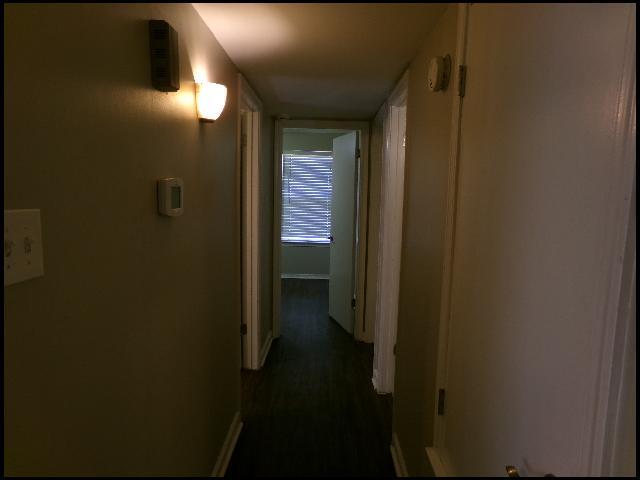 Building Photo - 20 Wagon Wheel Ct