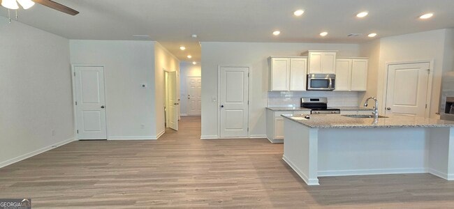 Building Photo - 34 Russet Wy