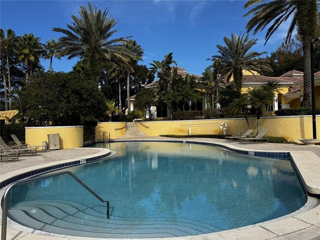 Building Photo - 2837 Shadow View Cir