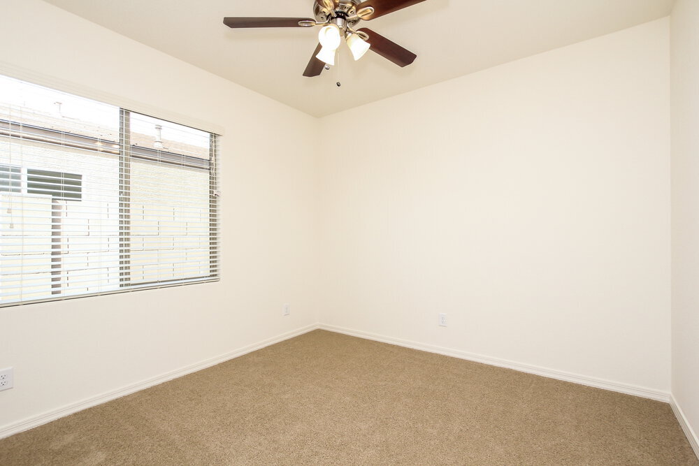 Building Photo - 4116 S 81st Dr
