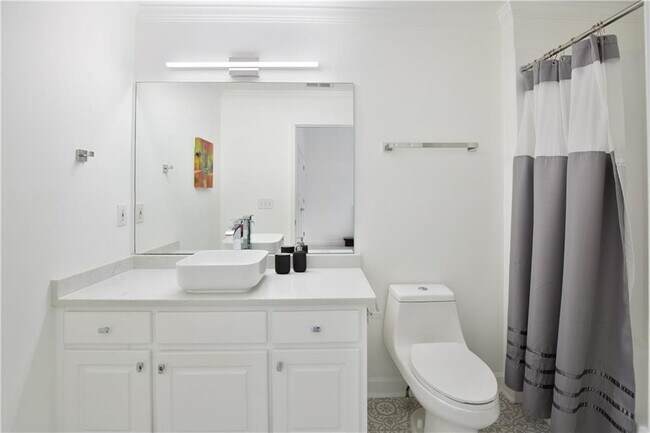 Building Photo - 265 Oakhurst Leaf Dr