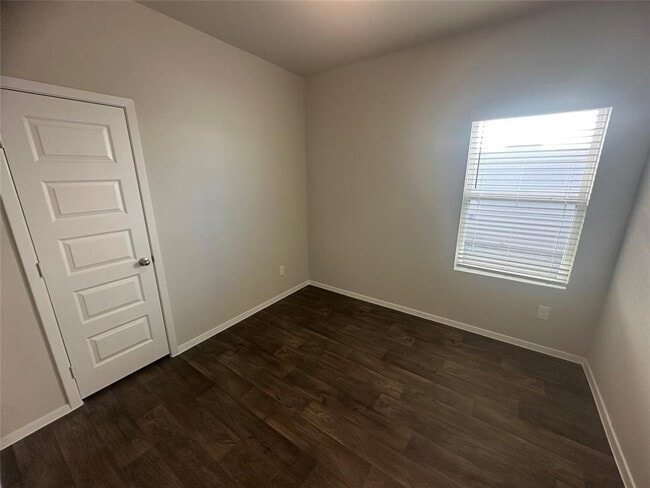 Building Photo - 2603 Towy Rd