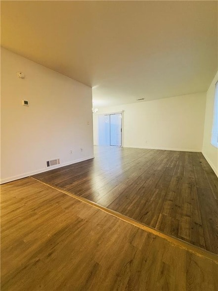 Building Photo - 3759 Mulkey Cir SW