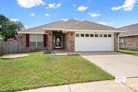 Building Photo - 13097 Concord Dr E