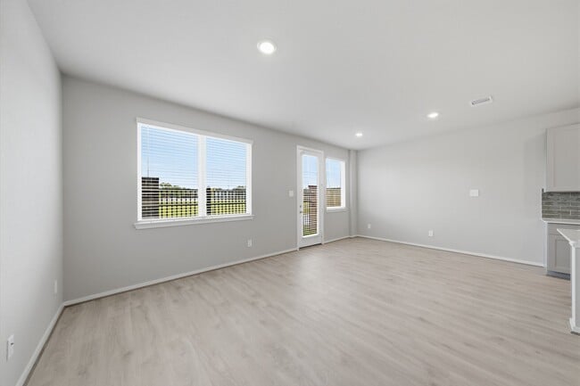 Building Photo - 3109 Quiet Sunset Dr