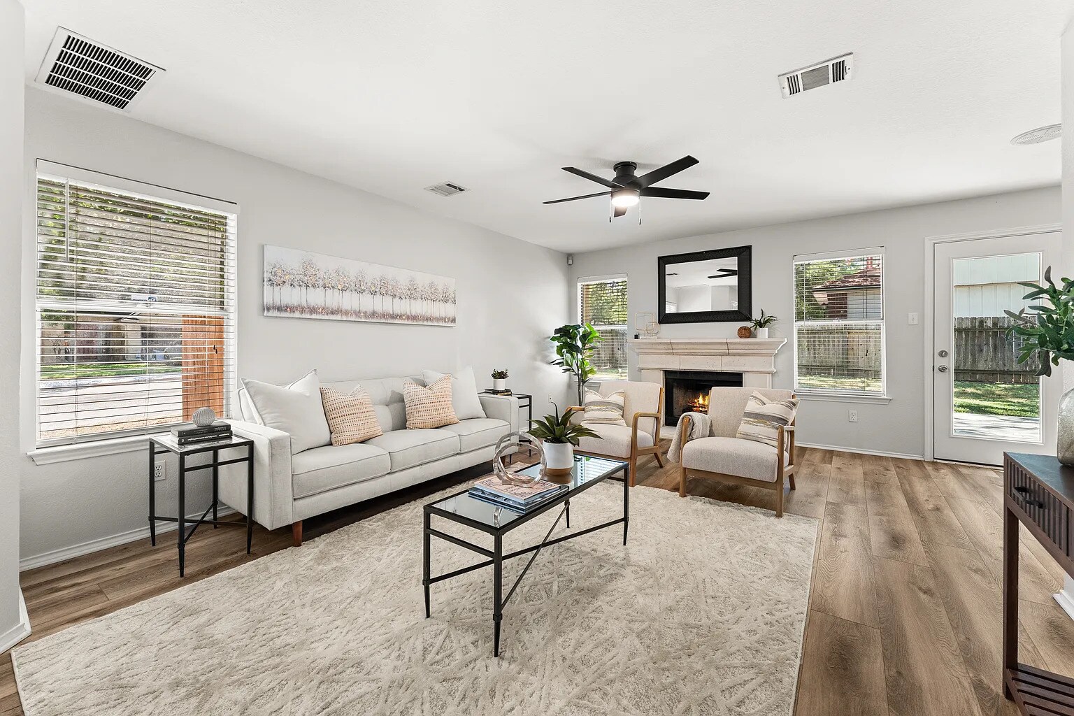 Building Photo - 1401 Wheatfall Ln