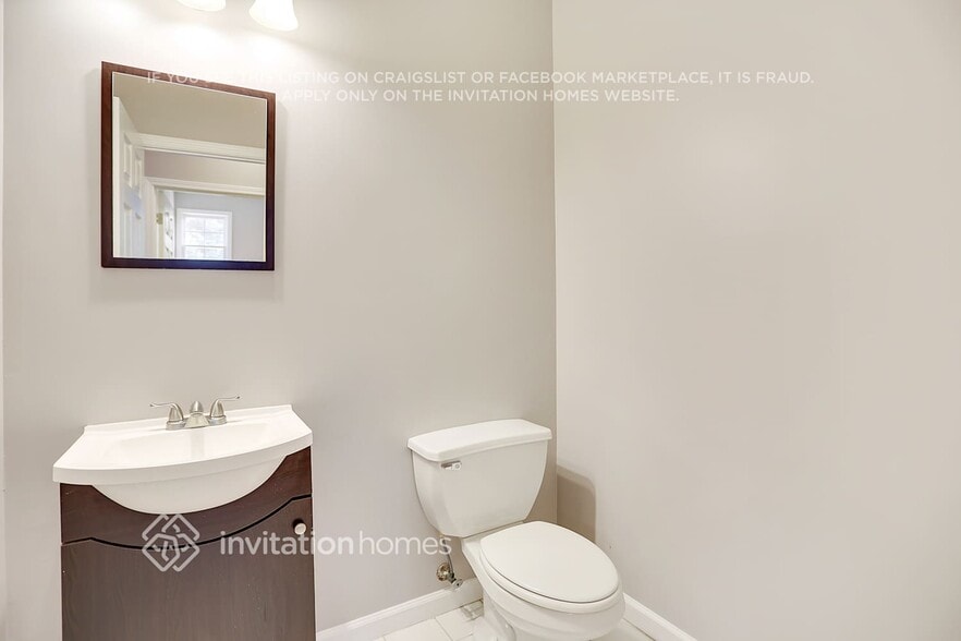 Building Photo - 2515 Camata Way