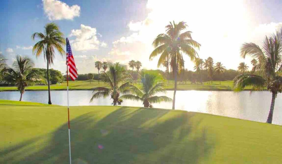 Building Photo - 15061 SW 89th Ct