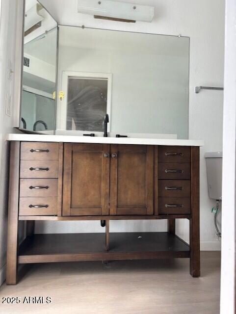 Building Photo - 1329 W Kiowa Ave