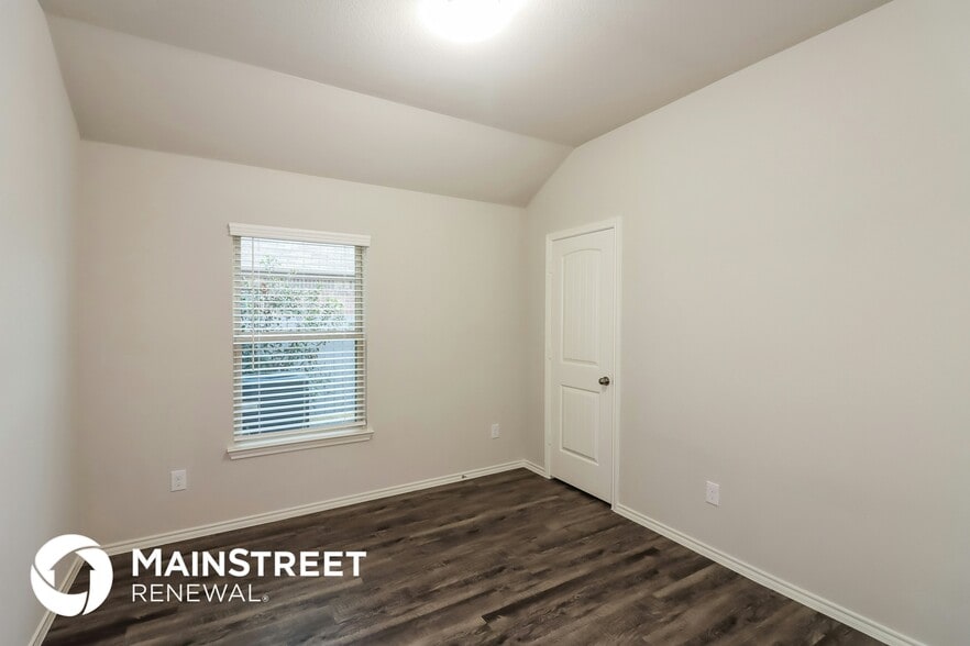 Building Photo - 131 Valiant Ridge Trail