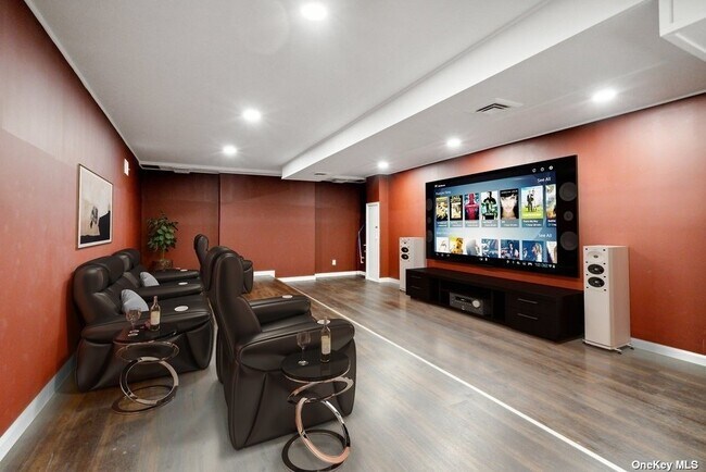 Building Photo - 157 Linden Ln