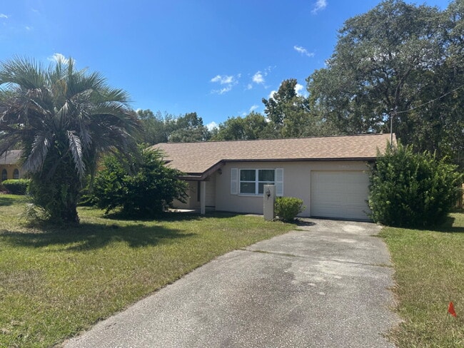 Primary Photo - Cute 2 Bedroom, 2 Bathroom, 1 Car Garage h...