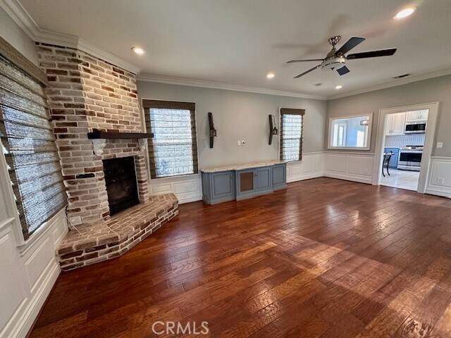 Building Photo - 519 E Stuart Ave