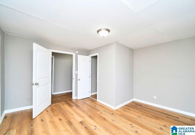 Building Photo - 509 Arnold Cir